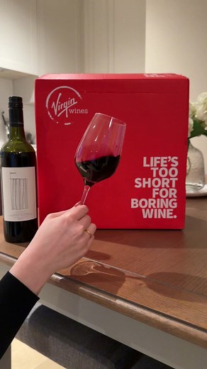 Calling all wine-lovers! 🍷 Whether you prefer white, red, or a bit of both, the exclusive eight-bottle selections - in a nifty portable carry case - are now available on Virgin Red for only 10,000 #VirginPoints 🤩 https://virg.in/3KE3 | Virgin Red