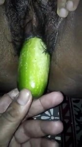 Castravetele introduce pizda