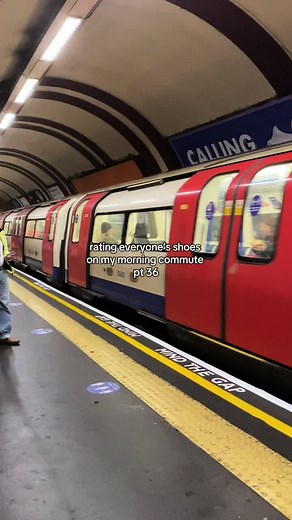 Shoe Ratings on London Commute: Creativity and Style