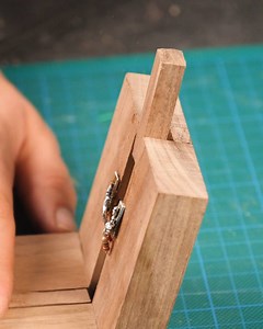 72K views · 208 reactions | Amazing Magnet Light Bulb | Hungry Panda | Facebook