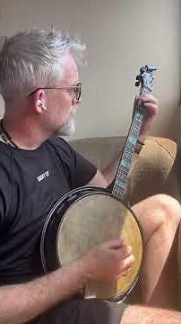 The Boy in the Gap on my Nechville plectrum tenor banjo #banjo