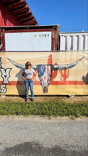 Excited for the @cowtownrodeonj ! #cowgirl #rodeo #bullriding #horse | Sonia Lopes