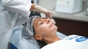 🧪 #Regenlab - თანამედროვე მედიცინა ჩვენი ჯანმრთელობისა და სილამაზისთვის - Neo-Neo , როგორც ყოველთვის ყველაზე ეფექტურ და ინოვაციურ მკურნალობის გზებს ეძებს თქვენთვის! ☀ ცხელი ზაფხულის შემდეგ ჩვენი სპეციალისტები ნამდვილად უწევენ რეკომენდაციას პროცედურას, რომლის შესახებაც ამ სიუჟეტში მოგიყვებით ✨ ღრმა დატენიანება ✨ ნაოჭების პრევენცია ✨ აკნეს მკურნალობა ✨ პოსტ აკნე ნაწიბურების მოშორება ✨ Glow ეფექტი 🔬 ყველაზე გავრცელებული პრობლემების მოგვარების გზა უფრო გამარტივდა 🧪 #Regenlab - ის PRP სინჯარების გ