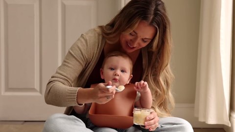 KeaBabies 4pk 8oz Glass Baby Food Containers with Lids - Leak-Proof, Microwavable Small Glass Jars, Baby Purees & Toddler Snack Storage Containers, BPA-Free, Dishwasher & Freezer Safe (Sage)