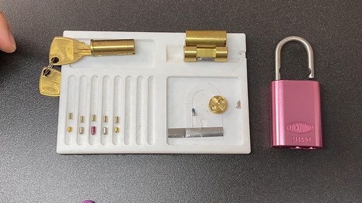 6K views · 80 reactions | Lockwood 214A40 Padlock Pick and Gutpart- 5 #locksmith #lockpicking #lockpicking #foryou #fyp #viralreels | Lock Picking V | Facebook