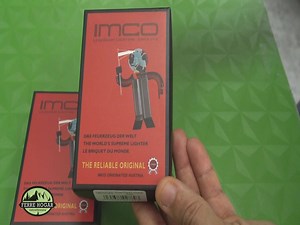 Información y precio Triplex Super 6700P Imco: http://www.ferrehogar.es/Encendedor-Triplex-Super-Imco Al igual que en las primeras etapas en los años 30, los encendedores de gasolina IMCO se producen con la más alta calidad de acero. Cada modelo está hecho a mano y se somete a una serie de pruebas de calidad. Estas demandas de alta calidad significan que podemos dar una garantía de 10 años para un producto totalmente funcional. El mecanismo es totalmente fiable, no hay excusa para tener los dedo