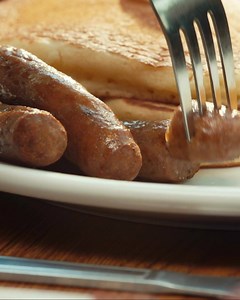 Breakfast is the most important meal of the day, so make it count! Stop in for the NEW Meat Lovers Slam and treat yourself to two eggs, three sausage links, three strips of bacon, and two pancakes for $5.99, $6.99 in select markets. We’ll see you at Denny’s! | Denny's
