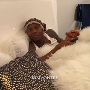 Walk in a chick bedroom and be like 😂😂😂😂😂😂😂 | Harlem Films