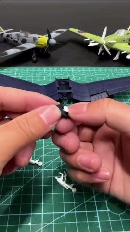 F4U Corsair Model Kit, 1:48 Plastic Fighter Aircraft Model for Military Enthusiasts,Fighter of World War II F4U Model Building Aircraft Kit