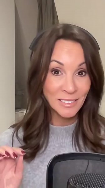 Staying calm at Christmas is nigh on impossible. And sometimes bubble baths and candles just won't cut it. My solution? A made-up errand, head out in the car and do ABSOLUTELY NOTHING. You're welcome. 😊 https://tinyurl.com/This-Girl-Is-On-Fire-YouTube | Andrea McLean