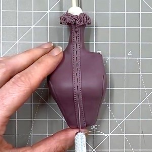 Victoria Everglot doll cake from Corpse Bride | MetDaan Cakes