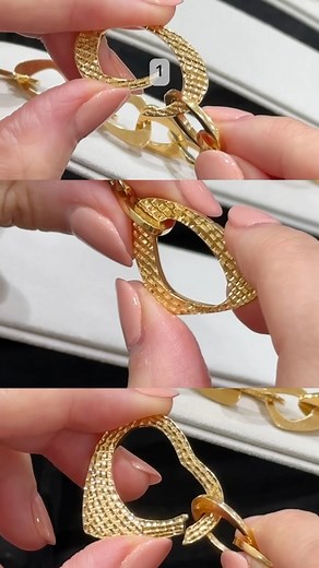 23K views · 62 comments | Find out about the specialties and hidden characteristics that our #OroItalia916 Emma bracelet collection holds ✨ Heart: GW36230220(Y) Triangular: GW37290521 Oval: GW37830321 #HABIB #HABIBJewels #TheGiftofHappiness #EmmaBracelet #Emas916 #RantaiTanganEmas #GoldBracelet | HABIB | Facebook