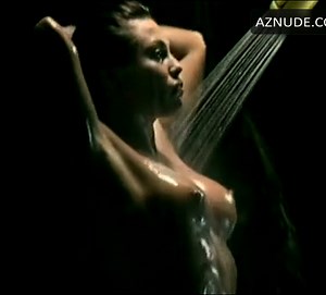 Lia Montelongo Breasts Scene in Shower Of Blood