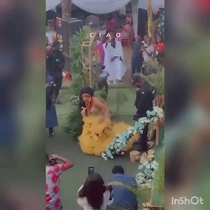 1.6K views · 28 reactions | Video from the traditional wedding of Williams Uchemba which held in Anambra. Congratulations to the couple. ❤ | The BB Buzz | Facebook