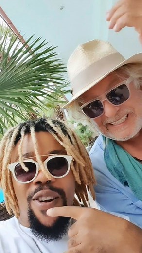 It's always fun creating music with the great #TANDARICA! Man's a walking Encyclopedia. 😅 vibebon Vibe! #Fyp #Summer #AdmiralC4C #trend #Music #beach #Sun #Sea | ADMIRAL C4C