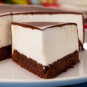 Easy chocolate cake "Milk of the bird" - a maximum delicious dessert! Do not miss this recipe! | Appetizing.tv