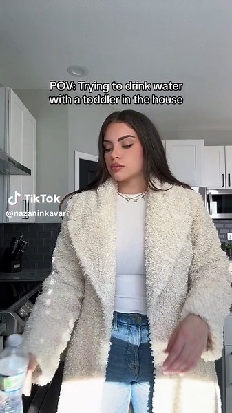 Big Gulp Girls: Water Gulping with Toddlers POV