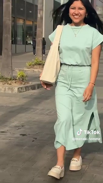 Casual Urban Style: Conjunto Eva Lookbook