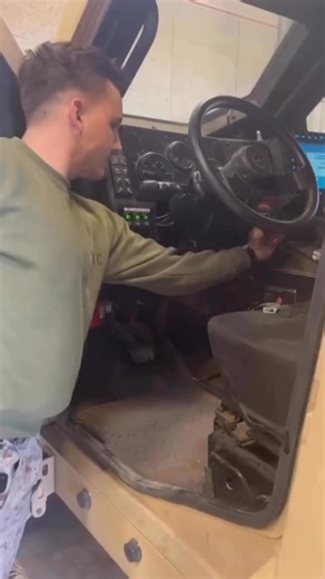 Mondays | Crate Club