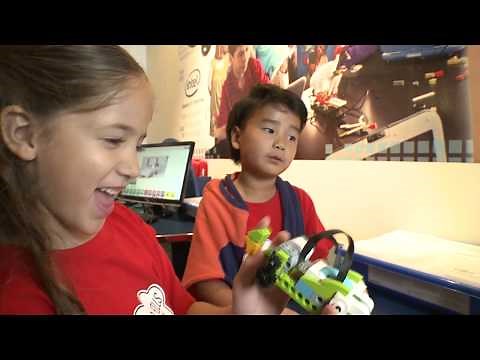 LEGO Robotics for Young Beginners: Education Program at LEGOLAND California