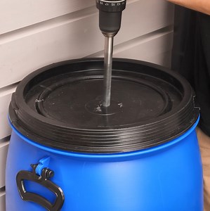 128K views · 378 reactions | Fast Rain Gutter installation! | Handy Panda | Facebook