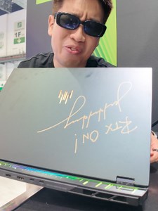 Acer Predator Helios 18 AI: Laptop mạnh nhất với RAM 192GB và chữ ký Jansen Hoàng