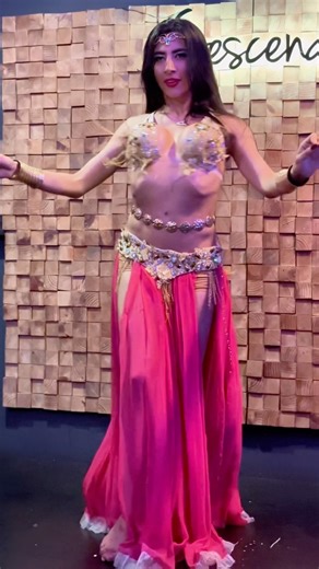 Drum solo 💕PINK 💕 #drumsolobellydance #tablasolo #bellydancemexico #danzaarabe #danzaoriental #danzadelvientre | Amira Grain belly dancer