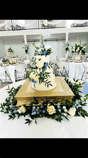 3.1K views · 122 reactions | ✨ Say “I do” to gorgeous silk florals!...