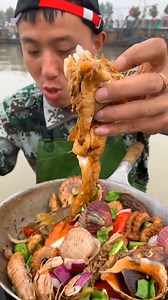 4.6K views · 339 reactions | Chinese Fisherman Seafood Mukbang Cooking & Eating Fresh Seafood 36 | Mee mama | Facebook