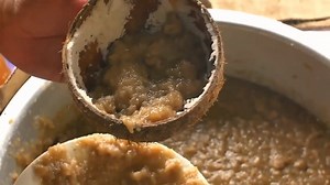 Noa'ia! To celebrate Rotuman Language Week, here is a classic Rotuman recipe you can make at home to share and celebrate with your friends and family! Fekei is a traditional Rotuman delicacy which is usually cooked in an earth oven. It is a sweet pudding made from starch, sugar and coconut milk. If you are on campus tonight, UAFISA (University of Auckland Fiji Students Association) will be hosting a Rotuman Fara where you can taste fekei and celebrate the Rotuman language and culture. It will be