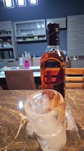 Sentimiento Jhon Alex 🥃🤠 #jhonalexcastaño #despecho #label #Buchanans #OldParr #Ron #musicapopular #guaro #aguardiente | Coagrom