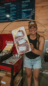 📍Big Rock Creek 📍 Unwind and reconnect at Big Rock Creek! Nestled in St. Croix Falls, Wisconsin, Big Rock Creek offers the perfect escape for a weekend getaway. Whether you’re planning a reunion with a large group or a cozy retreat with loved ones, this sprawling 900-acre property guarantees endless entertainment. With new activities constantly being added, there’s always something exciting around the corner to keep boredom at bay. Here are some highlights from our unforgettable weekend at Big