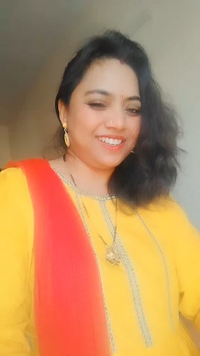 Aise Mili nigahen 🥰🥰💖 #reelsexplore #reels #trendingnow #trendingsongs #trendingreels #fbreelsfypシ゚viral #viralreels #lnstagramreels❣️❣️king👑 #Shivani Labh | Shivani Labh