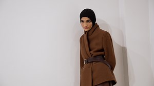 Salma er model, og hun står fast på sine værdier om tørklæde. Hun vil hellere takke nej til store modeltilbud end at gå på kompromis. | TV 2 Echo