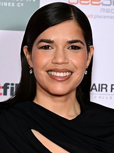 America Ferrera Pictures