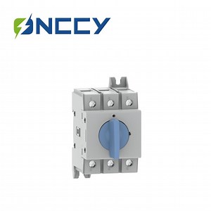 [Hot Item] 800V 80A DIN-Rail Mounting Lockable Door Interlock 3p 4p AC Isolator Switch