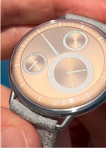 Discover the RESSENCE Type 1 Luxury Wristwatch