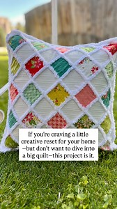 Our FREE Chenille-It Granny Patch Pillow tutorial is the perfect little project for that magical week between Christmas and New Year’s—when the house is cozy, the schedule is loose, and you want to make something without overthinking it. All you need is: 🧵 a piece of background fabric ✂️ a charm pack (2.5” squares) ✨a little Chenille-It Low pressure. High cozy. Instant texture. Save this for your between-the-holidays sewing plans and comment GRANNY—I’ll send you the free tutorial. #quiltinginsp