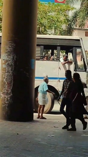 A salute to the ksrtc driver🙏🙏 | Classic TNSTC KL buses