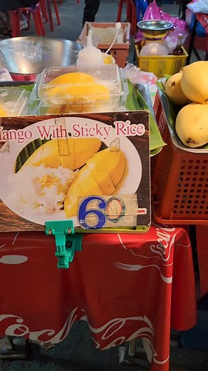 Chatuchak Weekend Market Food Trip 😁 #Thailand #Thaifood #asianfood #reels #foodlover #viralreels #foodtrip #food #rlcrosslifeinthailand #thaisnack #thailandtravel #travel | RL Cross