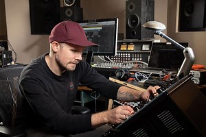 Spitfire Audio launches Entropy contemporary synthetic soundscapes by Alex Epton