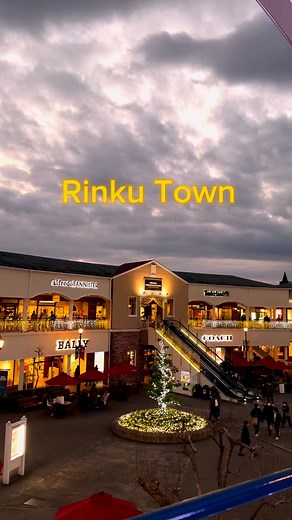 Rinku town outlets 🤩 #thecrazyjuans #shopping #japantravel | The Crazy Juans