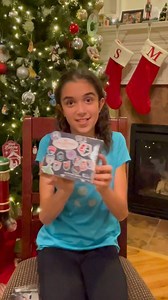 Nothing like the gift of the beautiful game during the holidays! 🤩 . . . . #girlssoccernetwork #nwsl #womenssoccer #soccertradingcards #parksidecards #tradingcards #nwsltradingcards #unboxing | Girls Soccer Network