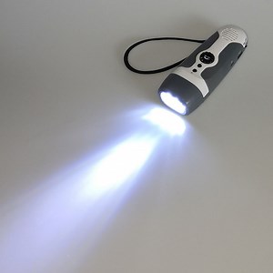 [Hot Item] Yichen Wind up Hand Crank Camping Light with FM Radio and Alarm