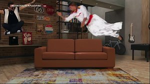 56K views · 1.4K reactions | No SoFazenda desta semana, Carioca traz novas paródias brincando com os peões, faz comparações de Tati com Jojo Todynho e Karol Conka e até um comercial de iogurte e café da treta de Rico.   Confira tudo o que rola em #AFazenda, ao vivo, pelos 9 sinais disponíveis no PlayPlus.com! | A Fazenda | Facebook