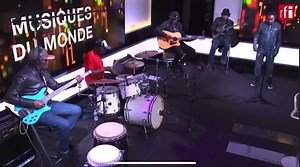 YOKA LA BONNE MUSIQUE SANS ESTHÉTIQUE YA PODIUM SANS LIBANGA YOKA #LIVE NETI KAKA NA STUDIO #NYBOMA | Elegance TV Official