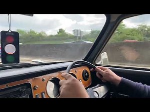 Austin maxi on the M25