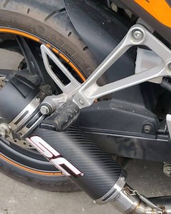 SC project oval Carbon with DB killer Fixed in Honda CBR 250R . ....