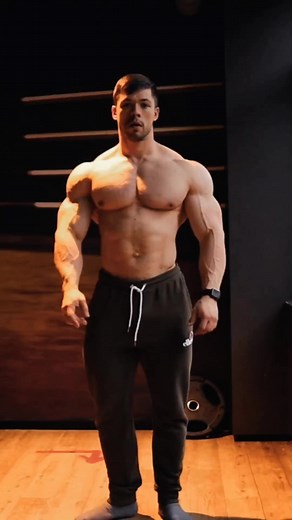 bodybuilder mode off 😔 | Brock own