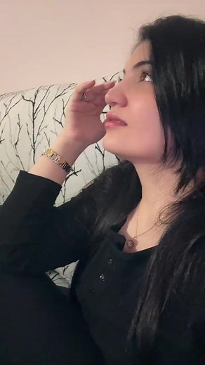 2.1K views · 29 reactions | Main kis ka jano hun 殺 #pashto #pashtosongs #pashtoon #pashtopoetry #pashtomusic #pashtoshayari #pashtofunny #pashtun #pashtosong #pukhtoon #attan #afghan #pashtungirl #pashton #pashtotapay #janan #pekhawar #pashtana | Ziba Gulley زیبا ګل | Facebook